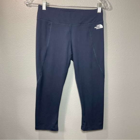 The North Face Women's Dark Blue Cropped Capri Leggings Active Pant Size: S - Picture 1 of 8